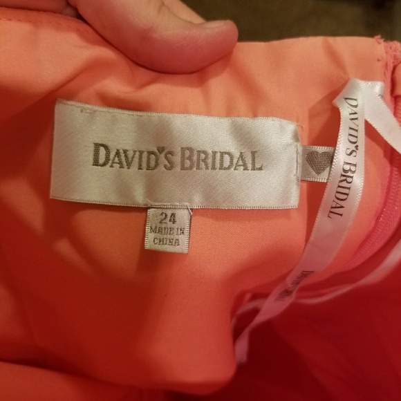 Dress - Picture 2 of 4